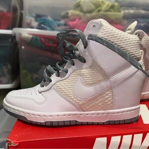 Women’s Nike dunk wedge sneakers